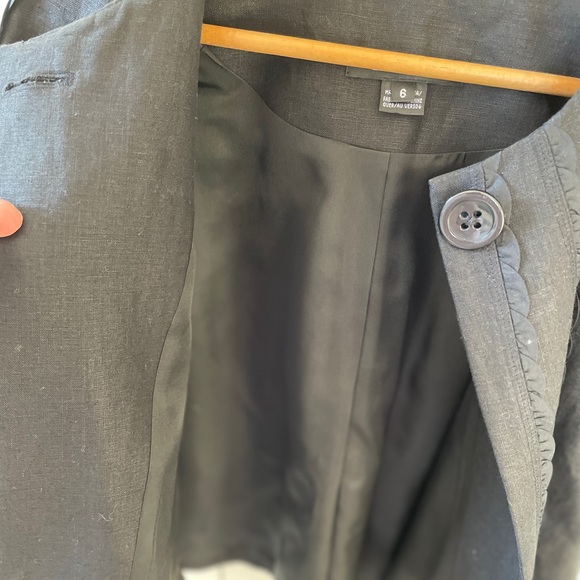 Ellen Tracy black swing cropped jacket, size 6 - Picture 5 of 10